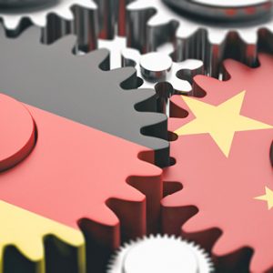 Zahnräder mit Flaggen Deutschland China