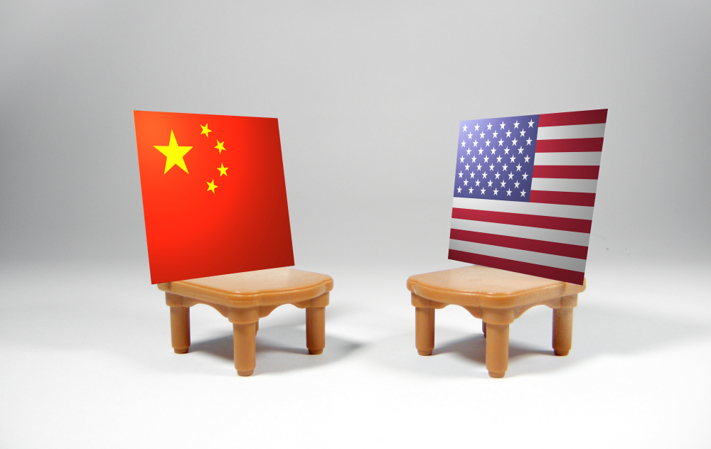 Stühle Flaggen USA China