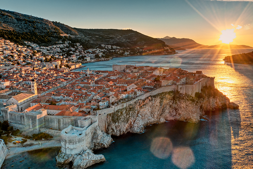 Sonnenuntergang hinter Dubrovnik
